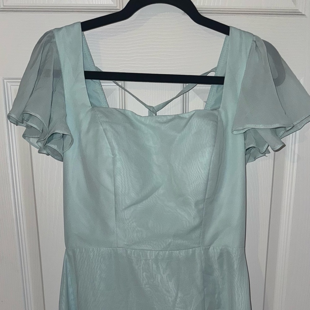 Elegant Light stage green Dress with Ruffle Sleeves